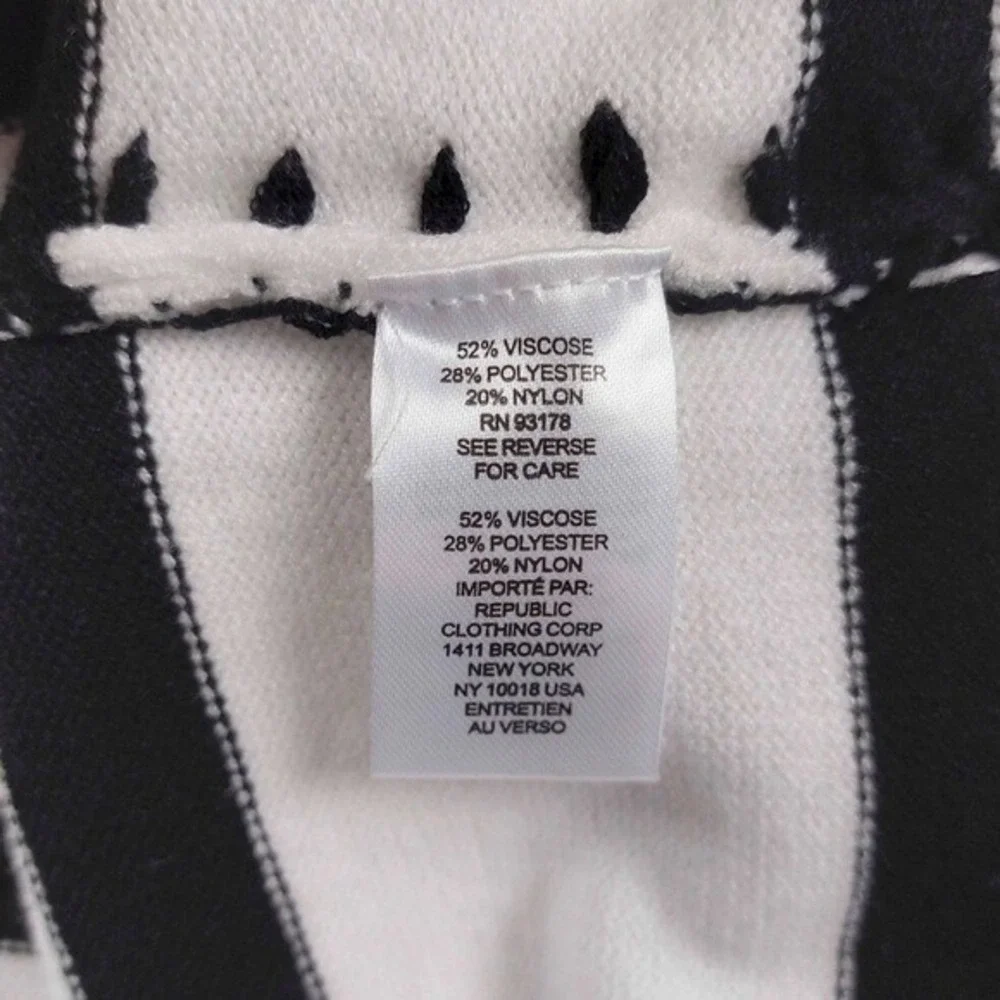 Tahari Women L/G White Black Stripe Mock‎ Neck Long Sleeve Sweater Knit Top - Picture 6 of 9